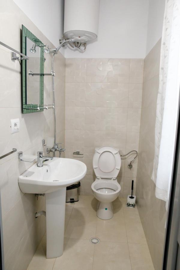 Logli Apartments Αργυρόκαστρο Εξωτερικό φωτογραφία